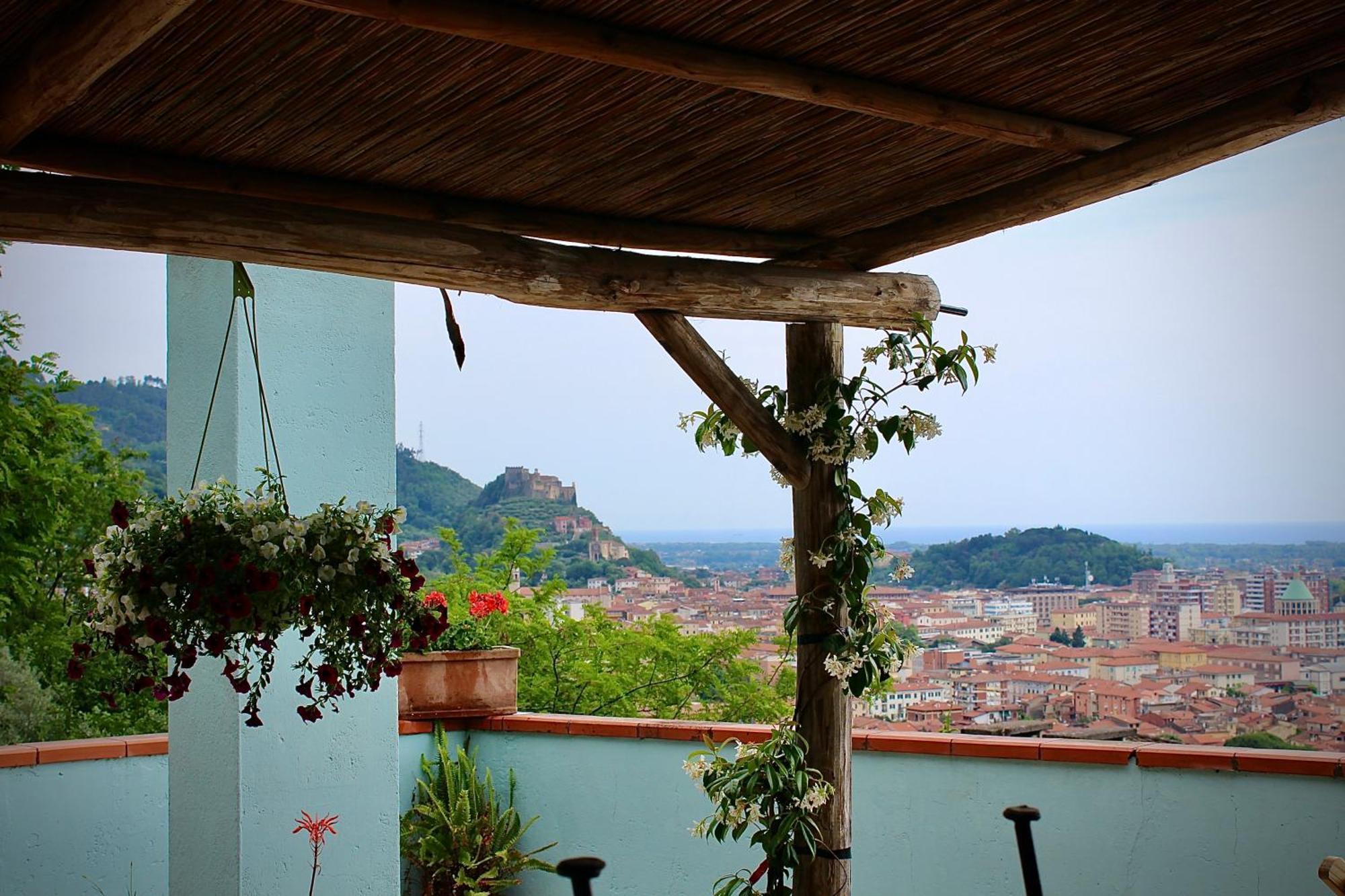 Апартаменты La Terrazza Масса Экстерьер фото